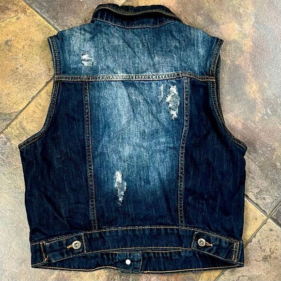 C'est Toi Dark Wash Distressed Sleeveless Denim Vest M - Picture 9 of 9